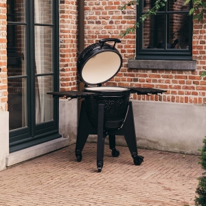 OUTR Black Rock Large 55 Kamado