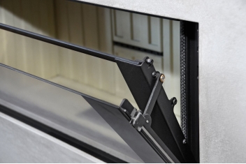 Spartherm Linear Triple 73x35x40