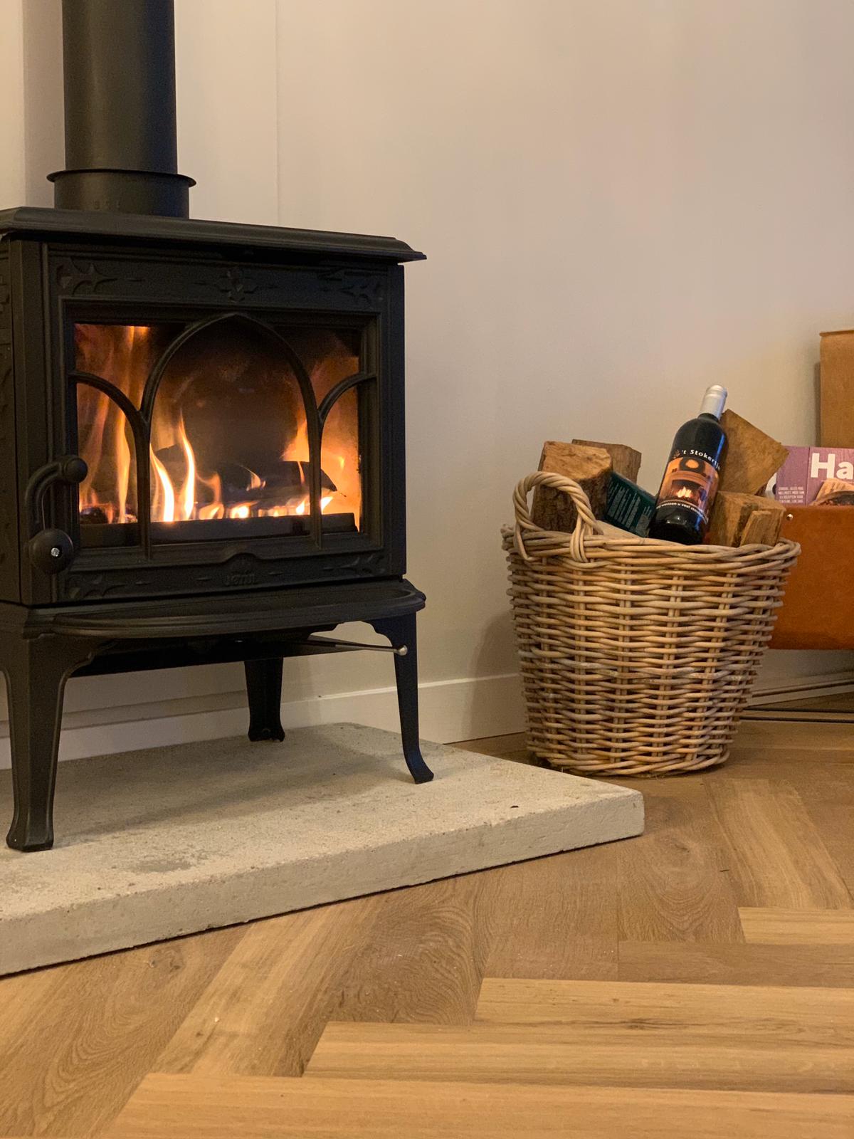 Jotul F100 ECO Houtkachel in Westerbork | 't Stokertje
