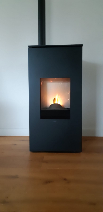 Saey Qubic 7 pelletkachel 