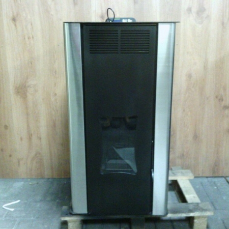 Justfire PS-15-4cv 24kw pellet cvkachel, nu voor een kleine netto  investering dankzij een subsidie van 1400 euro